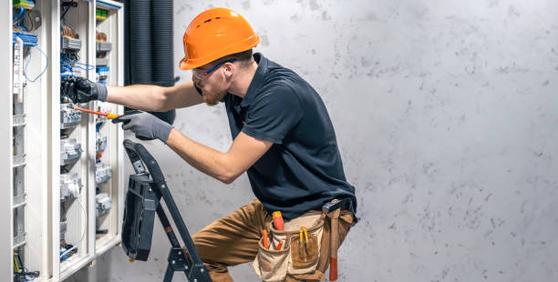 Best Local Electrician Companies  in Clearwater, FL